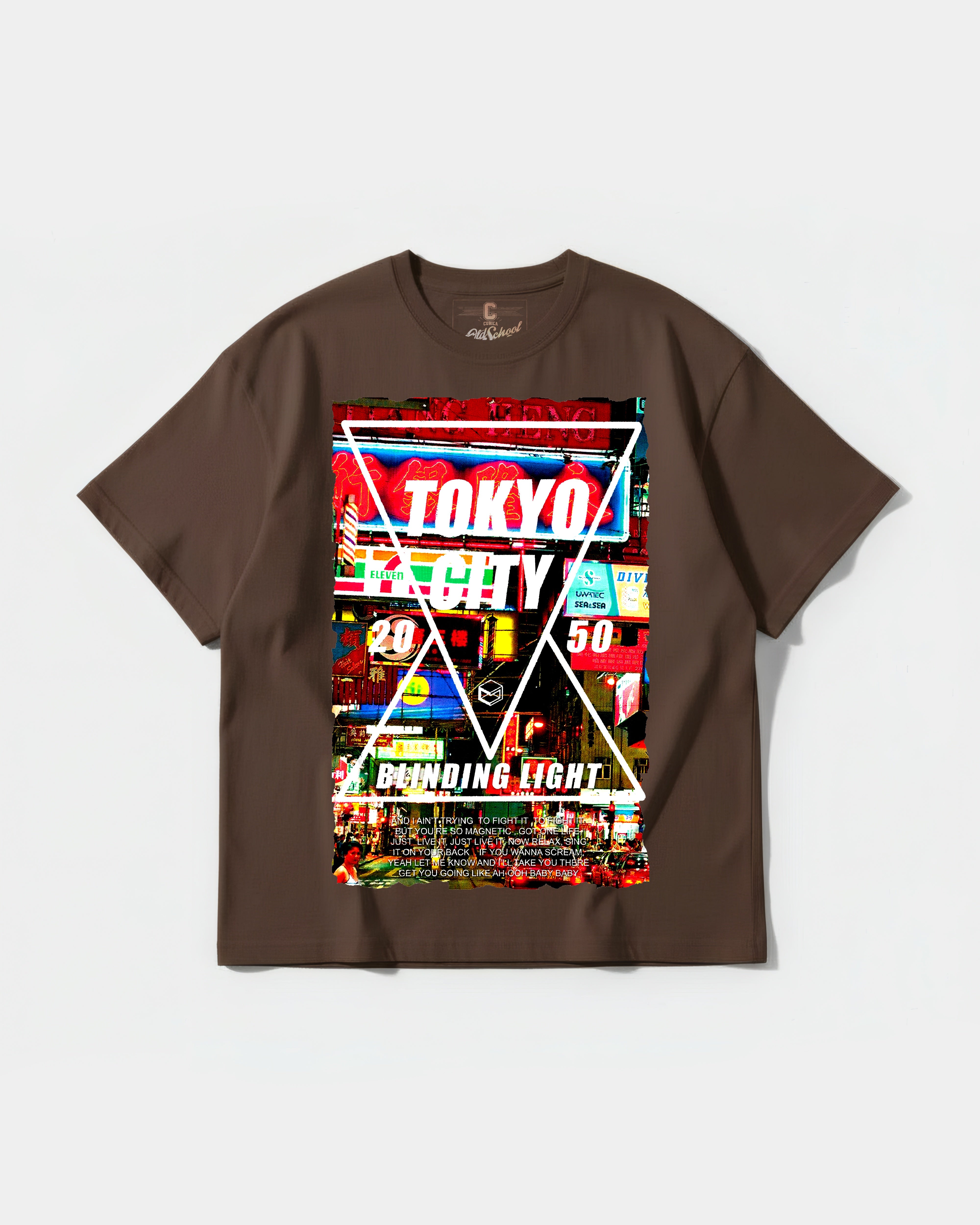 Camiseta Tokyo 2050 Big Front Oversize Basic Marron