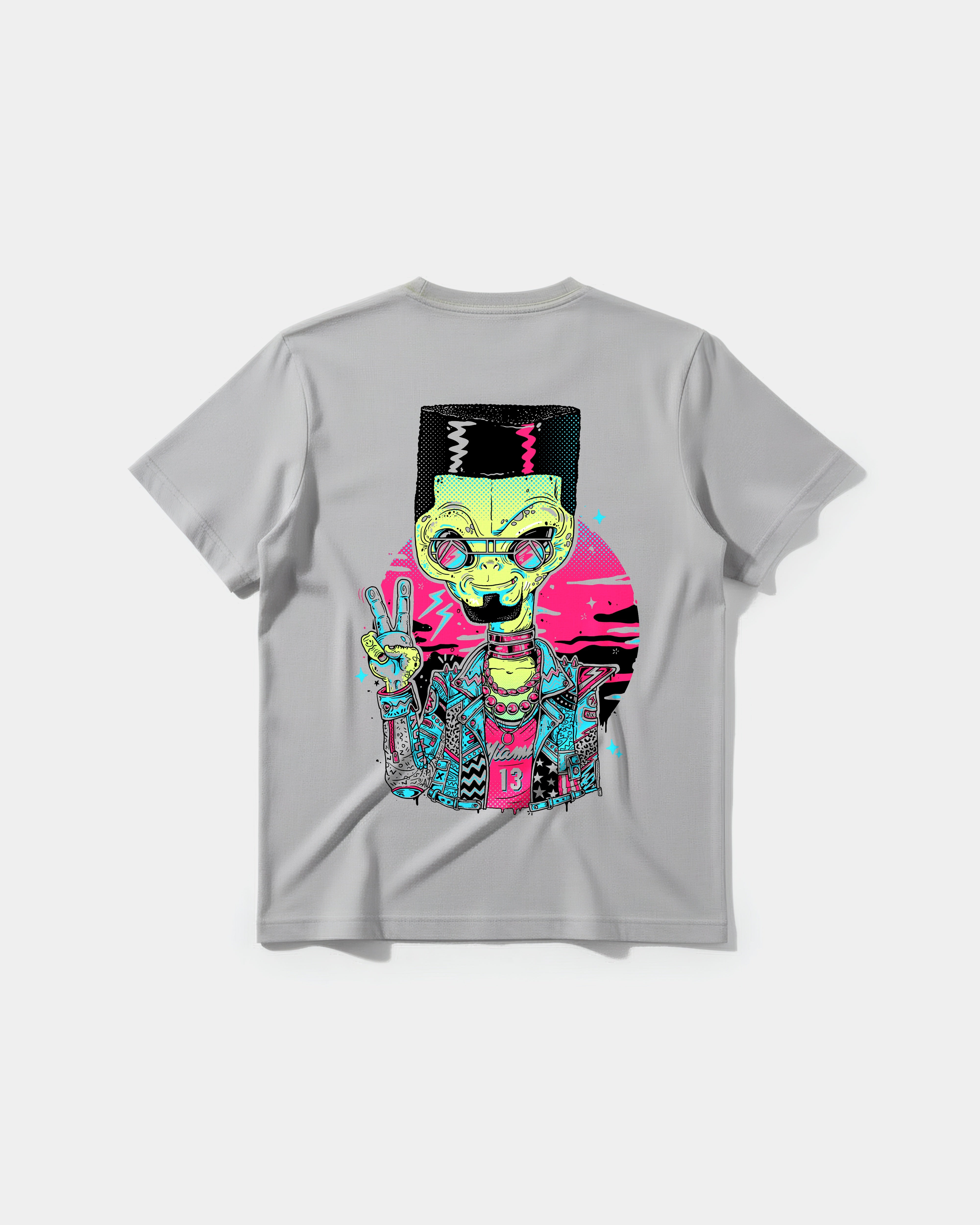 Camiseta Alien In Miami Big Back Regular Basic Gris