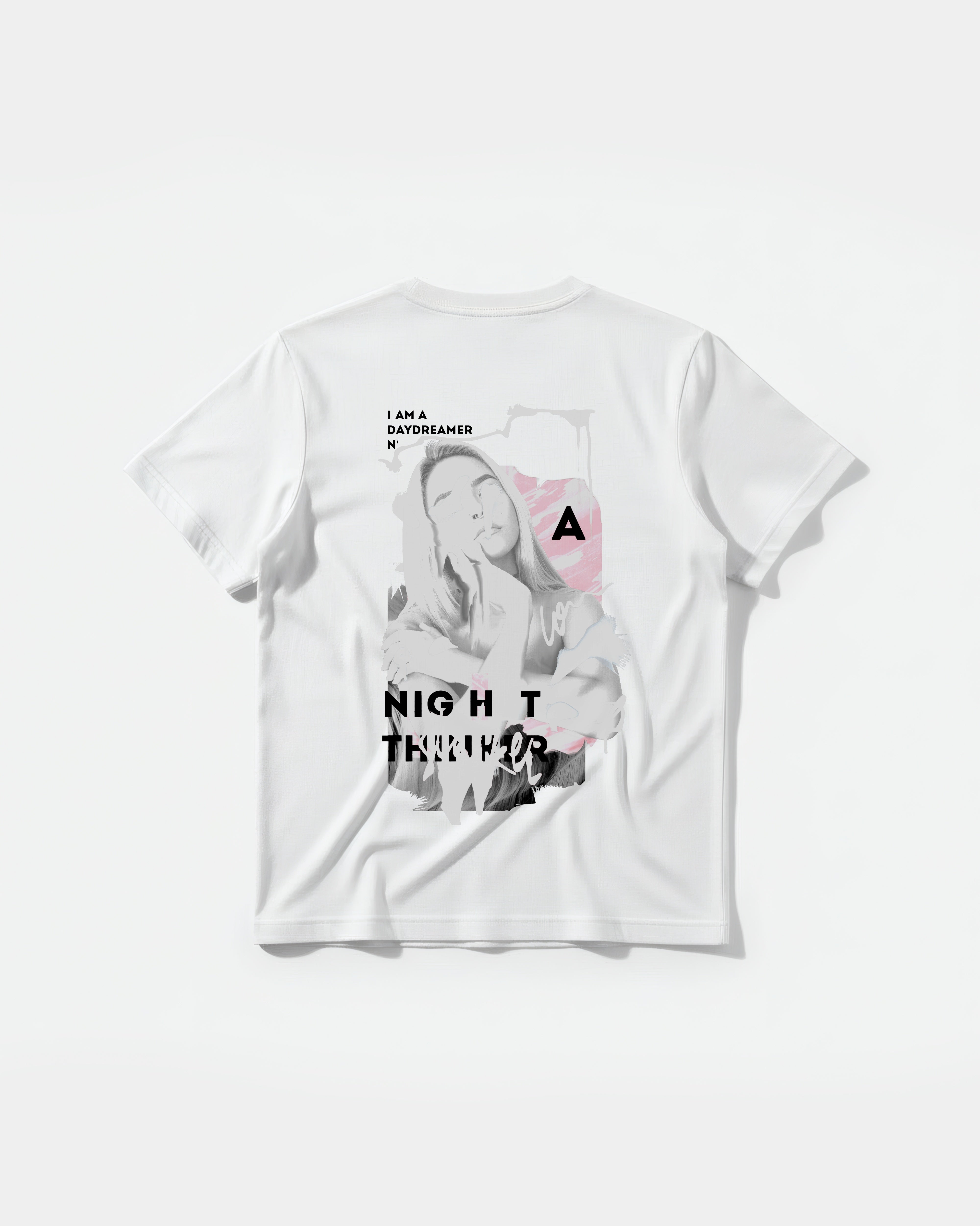 Camiseta Daydreamer Big Back Regular Basic Blanco