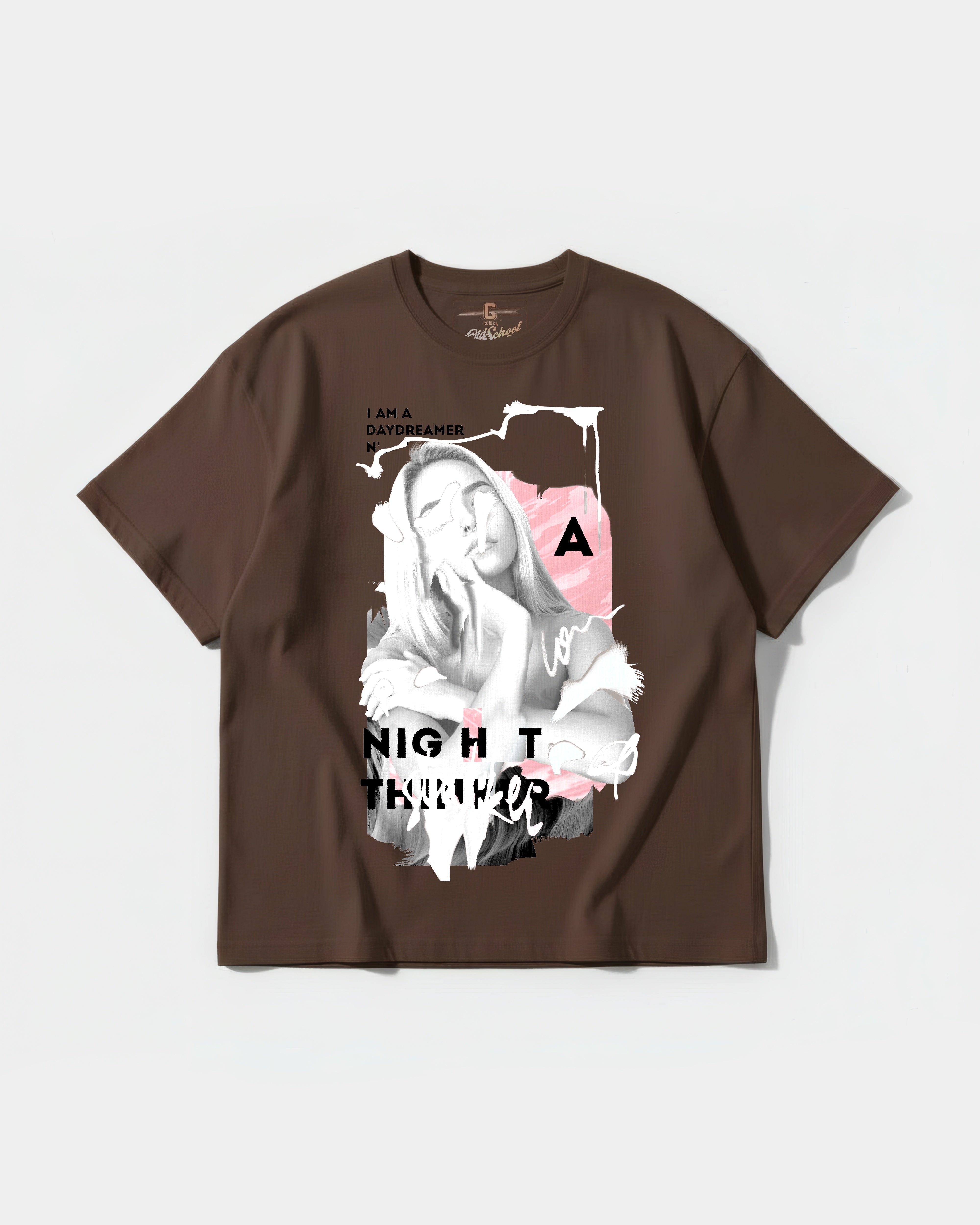 Camiseta Daydreamer Big Front Oversize Basic Marron