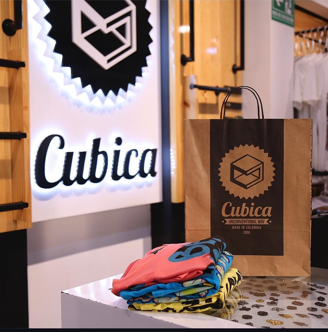 Todas Las Camisetas De Cubica