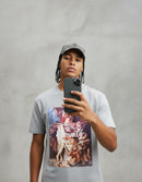 Modelo mide 1,82m y usa talla L