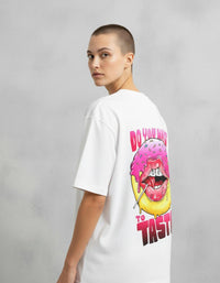 Modelo mide 1,74m y usa talla M