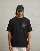 Modelo mide 1,82m y usa talla L