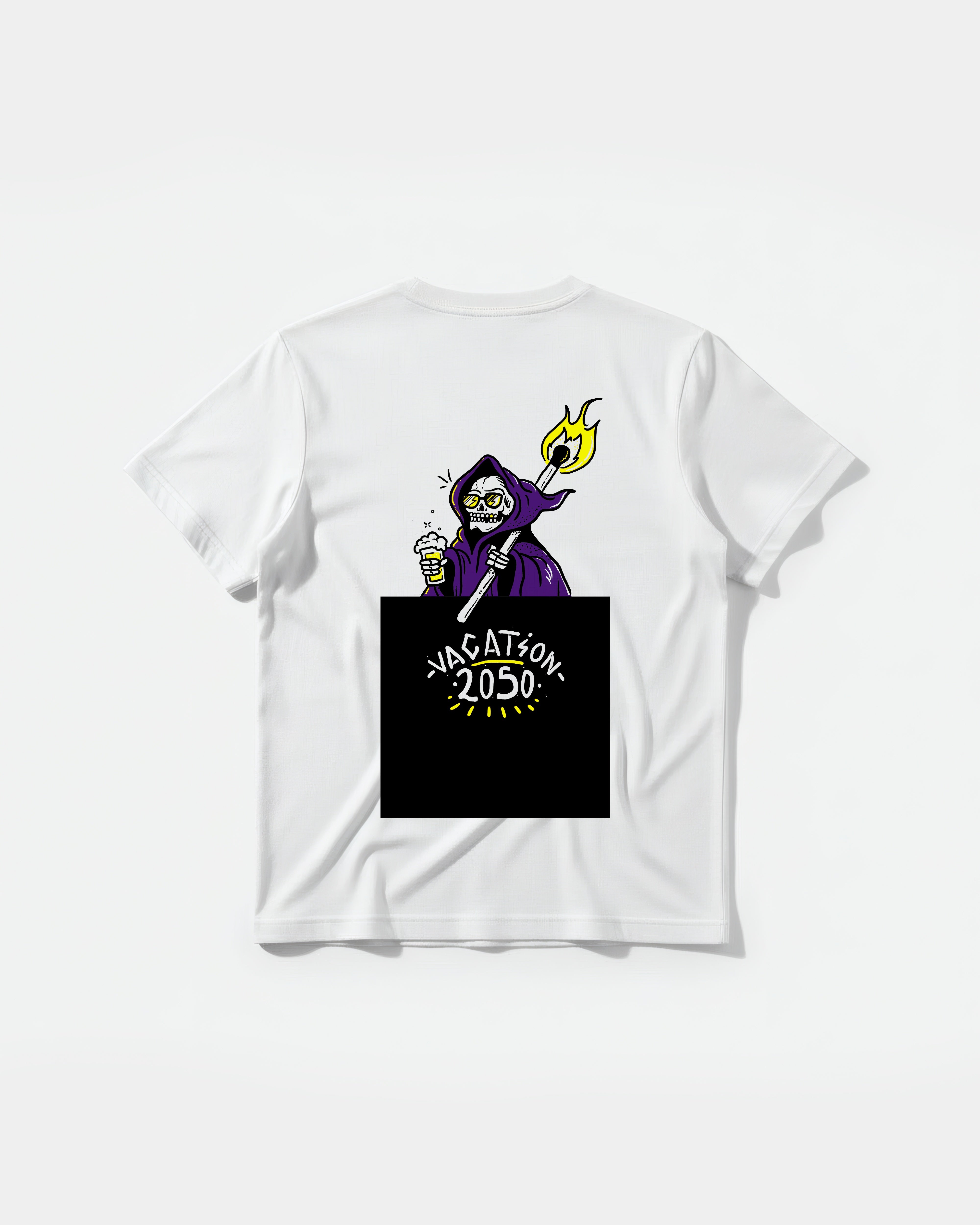 Vacation2050 Big Back Regular Basic T-shirt