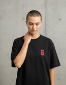 Modelo mide 1,74m y usa talla M