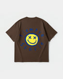 Camiseta Siempre Sonrie Big Front Oversize Basic Marron
