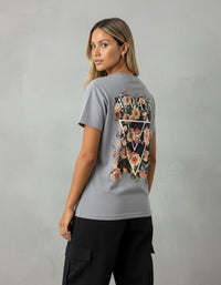 Modelo mide 1,63m y usa talla S