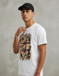 Modelo mide 1,83m y usa talla L