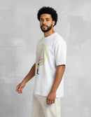 Modelo mide 1,78m y usa talla L