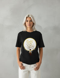 Modelo mide 1,64m y usa talla S