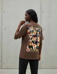 Modelo mide 1,65m y usa talla S