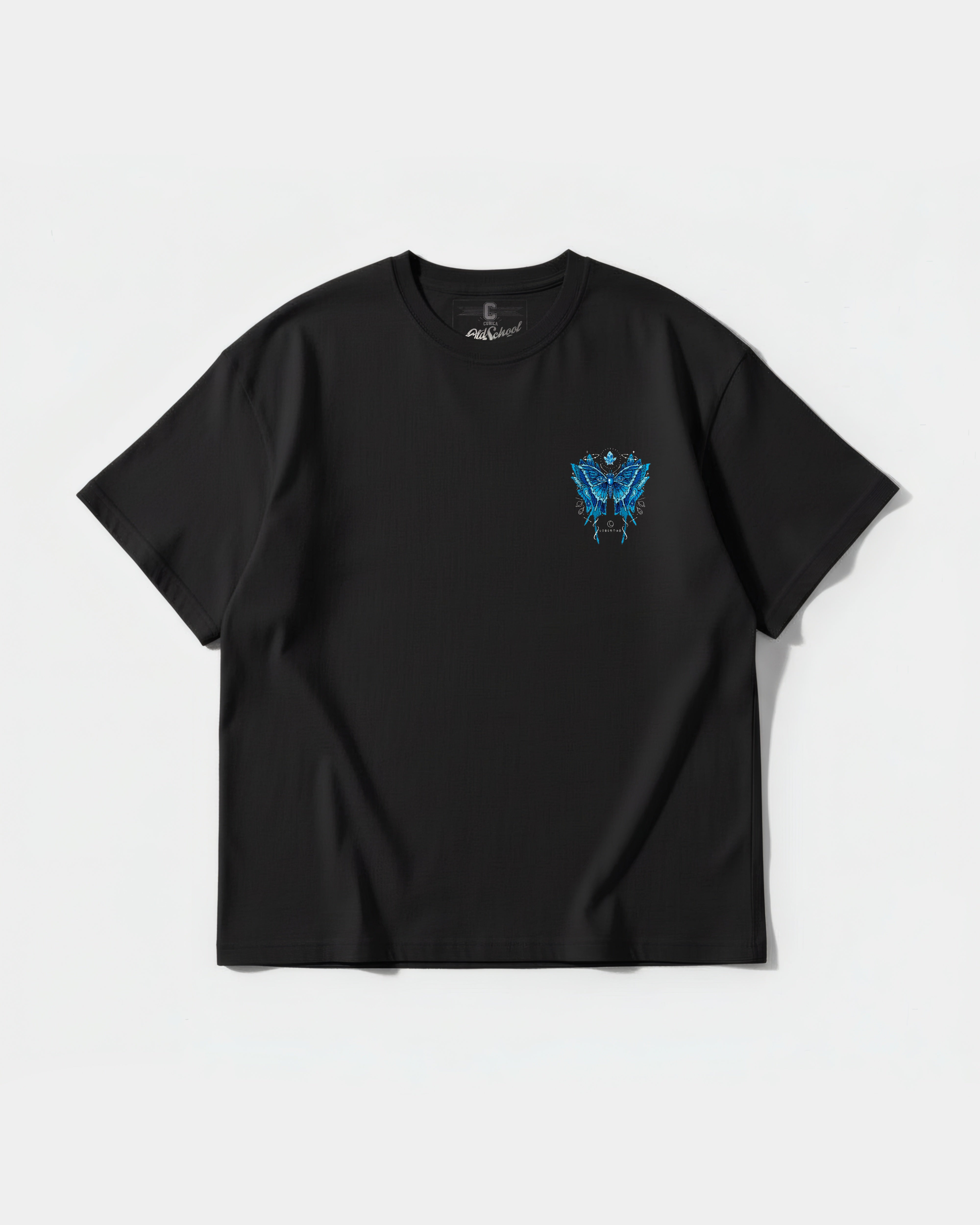Libertad Mariposa White Pocket Front Oversize Basic T-shirt