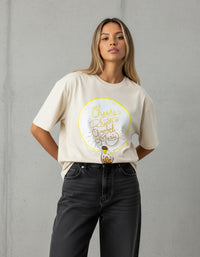 Modelo mide 1,63m y usa talla S