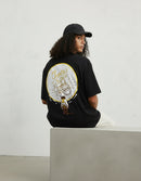 Modelo mide 1,83m y usa talla L
