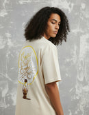 Modelo mide 1,83m y usa talla L