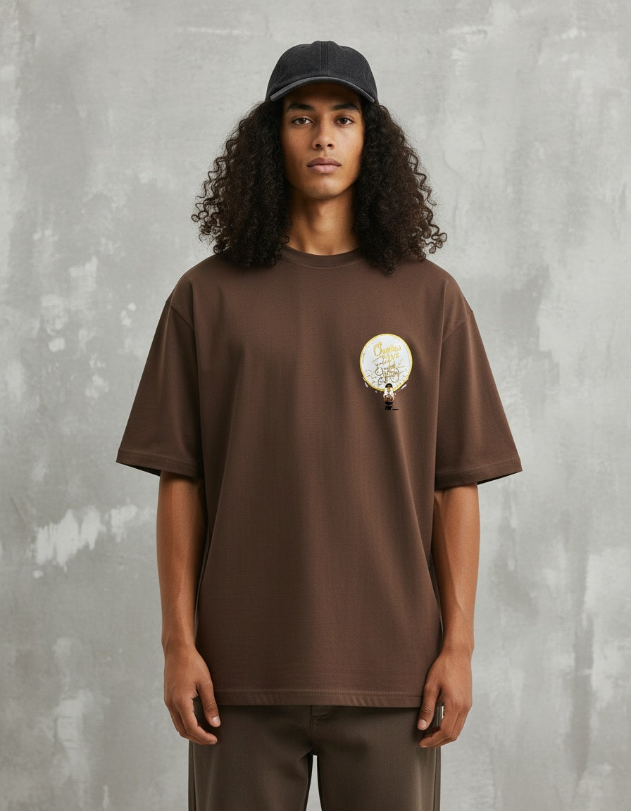 Modelo mide 1,83m y usa talla L