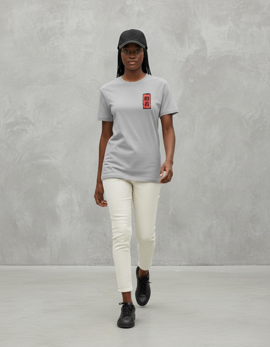 Modelo mide 1,76m y usa talla M