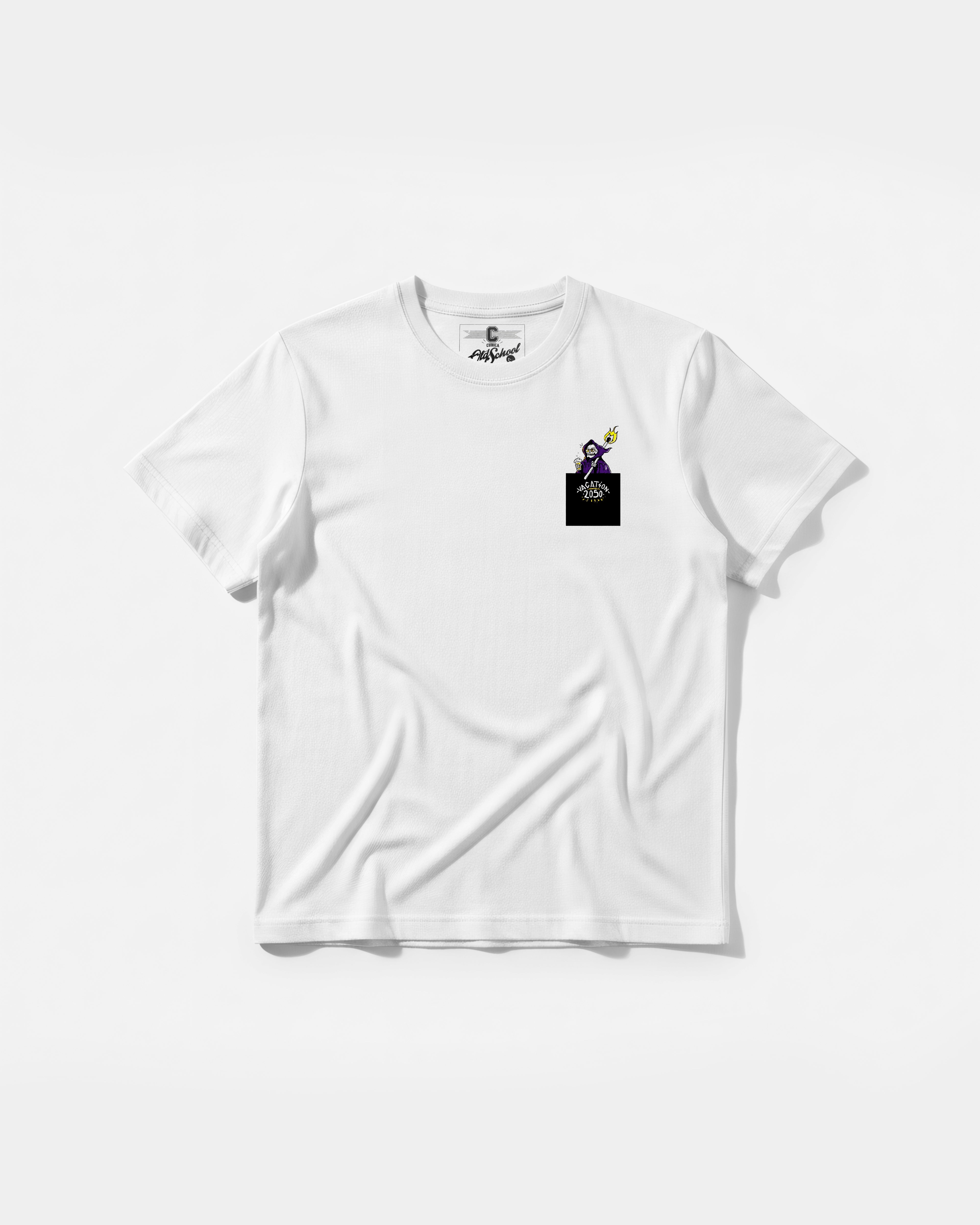 Vacation2050 Pocket Front Regular Basic T-shirt