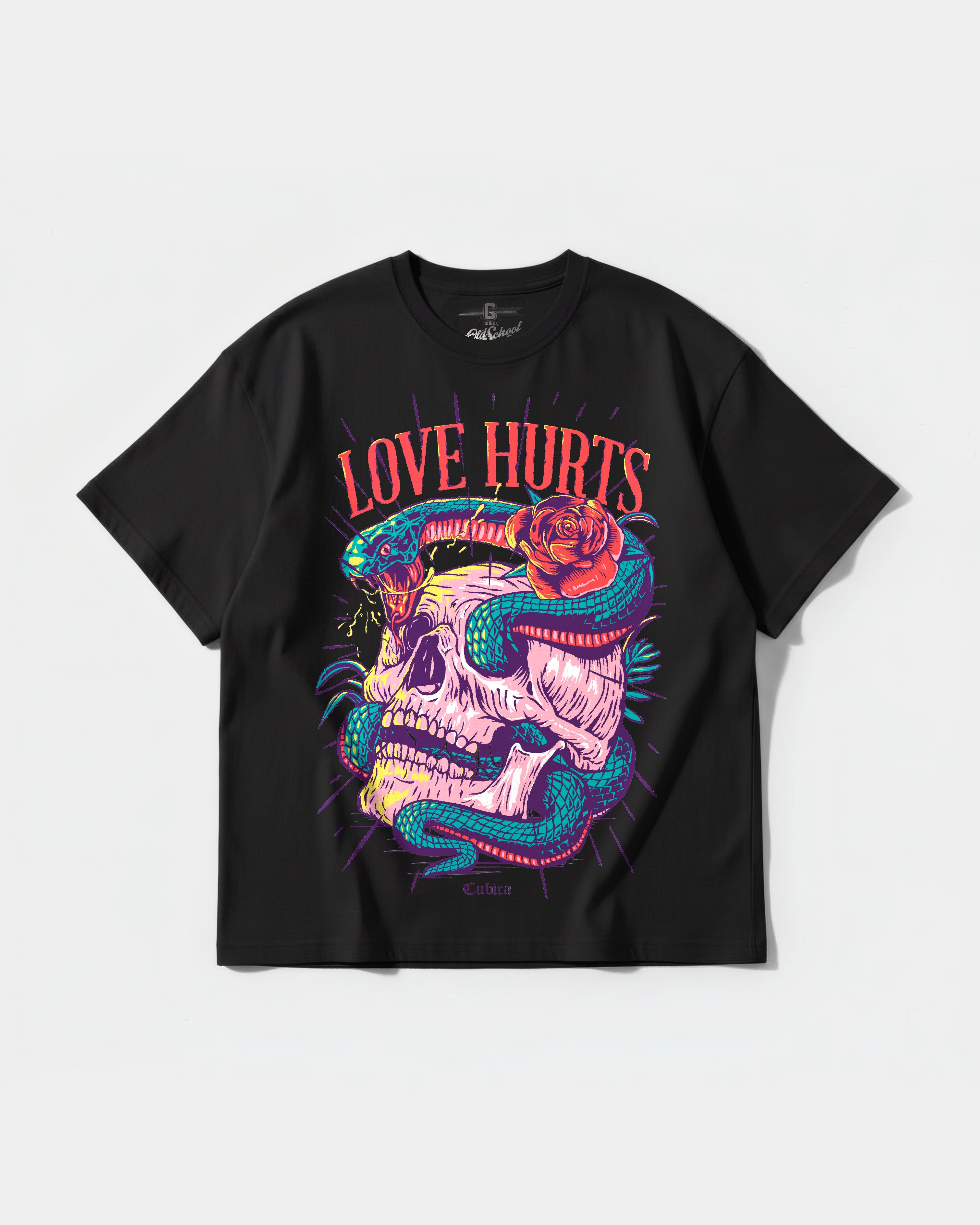 Camiseta Love Hurts Big Front Oversize