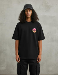 Modelo mide 1,83m y usa talla L
