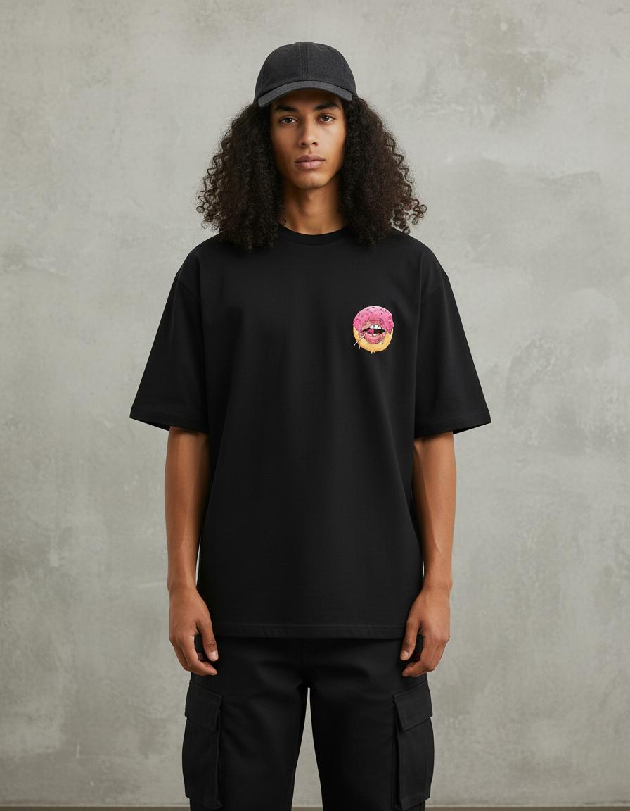 Modelo mide 1,83m y usa talla L