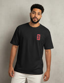 Modelo mide 1,78m y usa talla L
