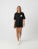 Modelo mide 1,63m y usa talla M