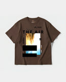 Camiseta Traveling In The Sky Big Front Oversize Basic Marron