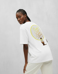 Modelo mide 1,76m y usa talla M