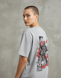 Modelo mide 1,74m y usa talla M