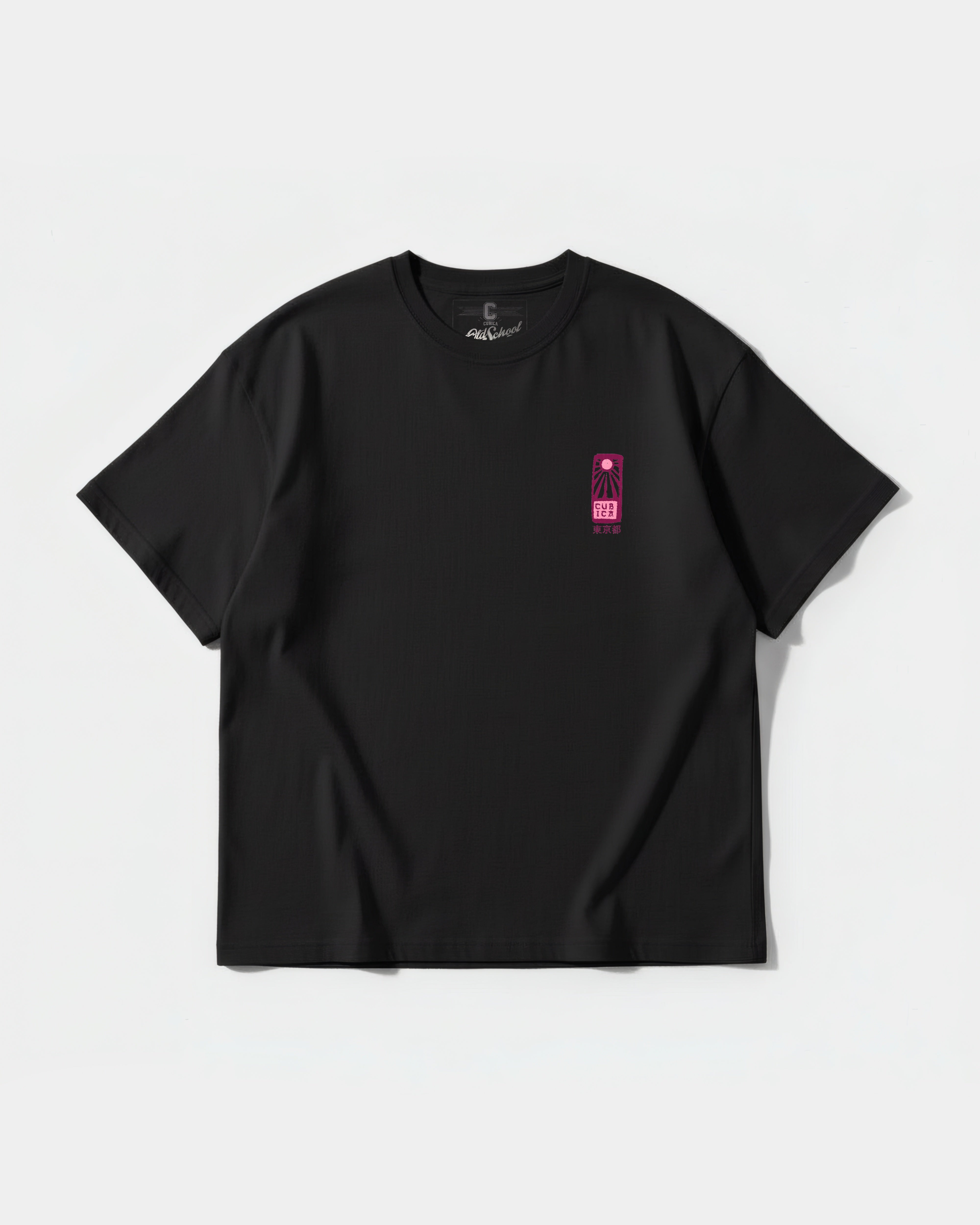 Camiseta Tokyo 2050 Pocket Front Oversize Basic