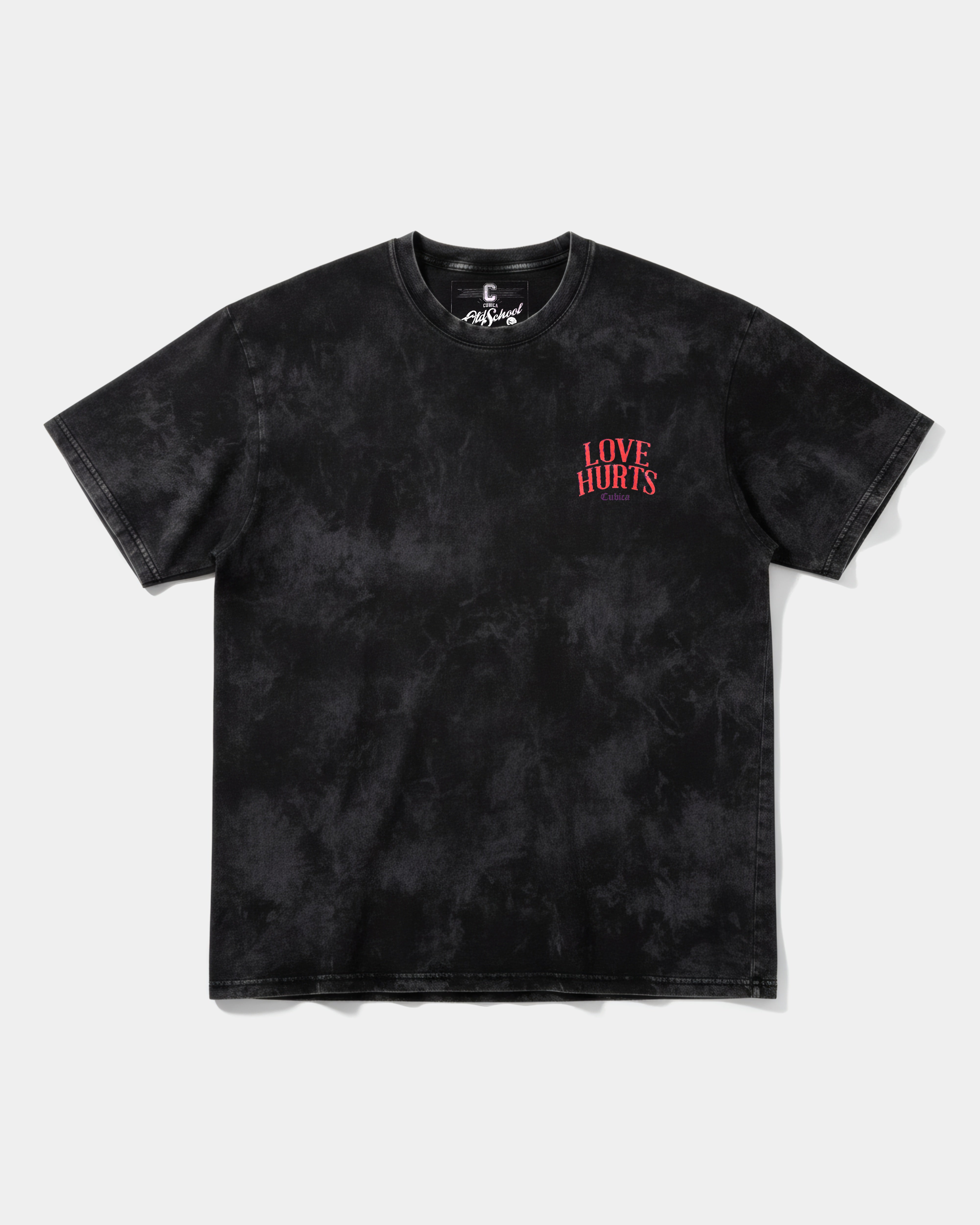 Camiseta Cubica Love Hurts Pocket Oversize Negro
