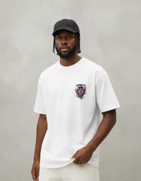Modelo mide 1,75m y usa talla M