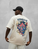 Modelo mide 1,85m y usa talla L
