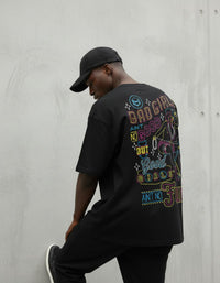 Modelo mide 1,85m y usa talla L
