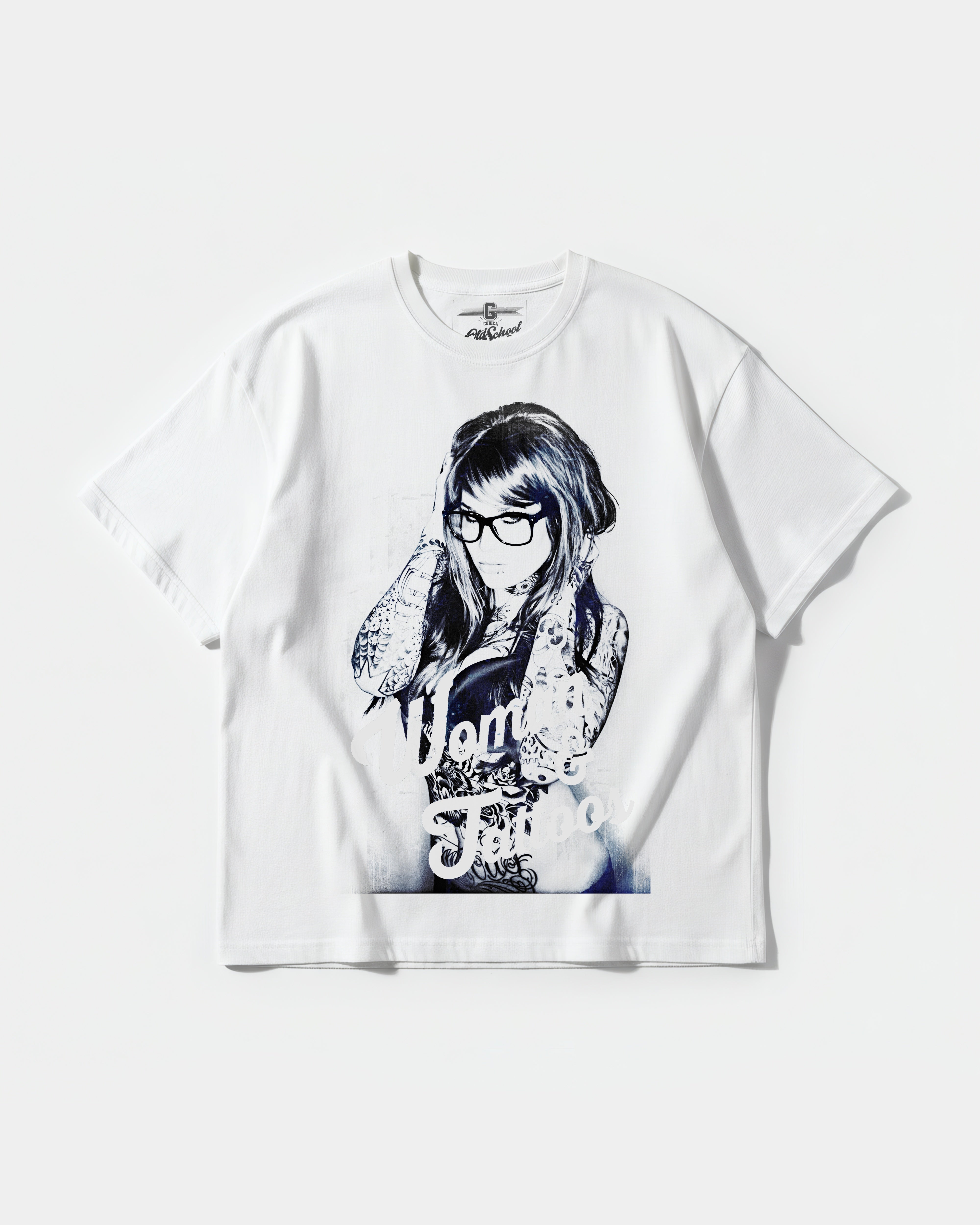 Woman And Tattoos Big Front Oversize Basic T-shirt