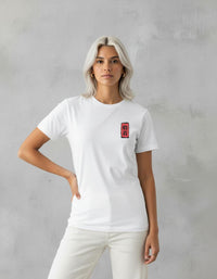 Modelo mide 1,64m y usa talla S